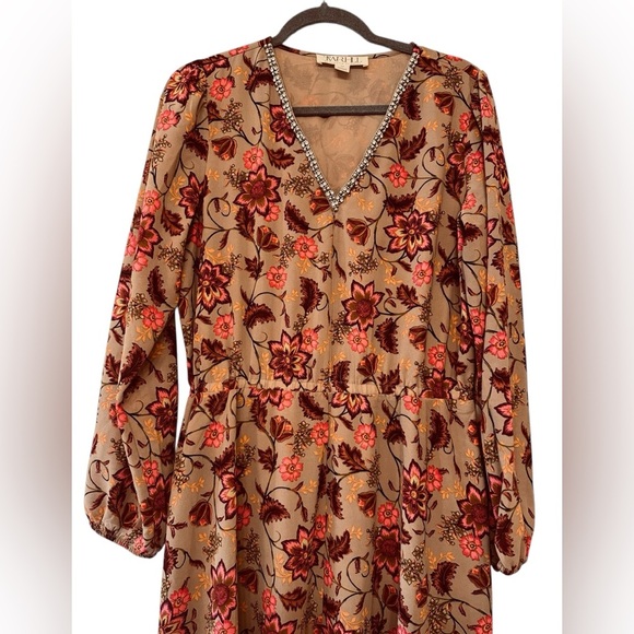 TWR HLL V neck Long Sleeve Maxi Dress - Picture 5 of 10